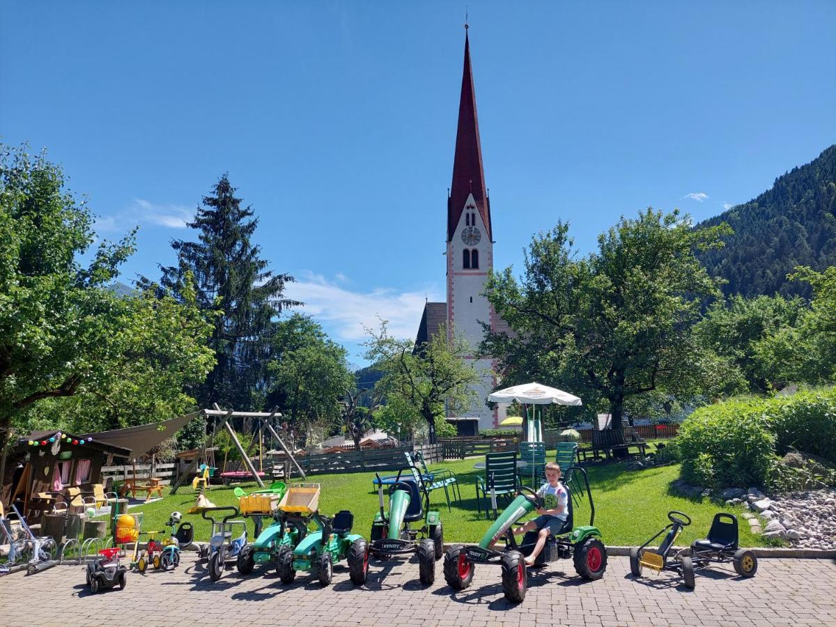 Brixnerhof Im Zillertal Hotel Schlitters Ngoại thất bức ảnh
