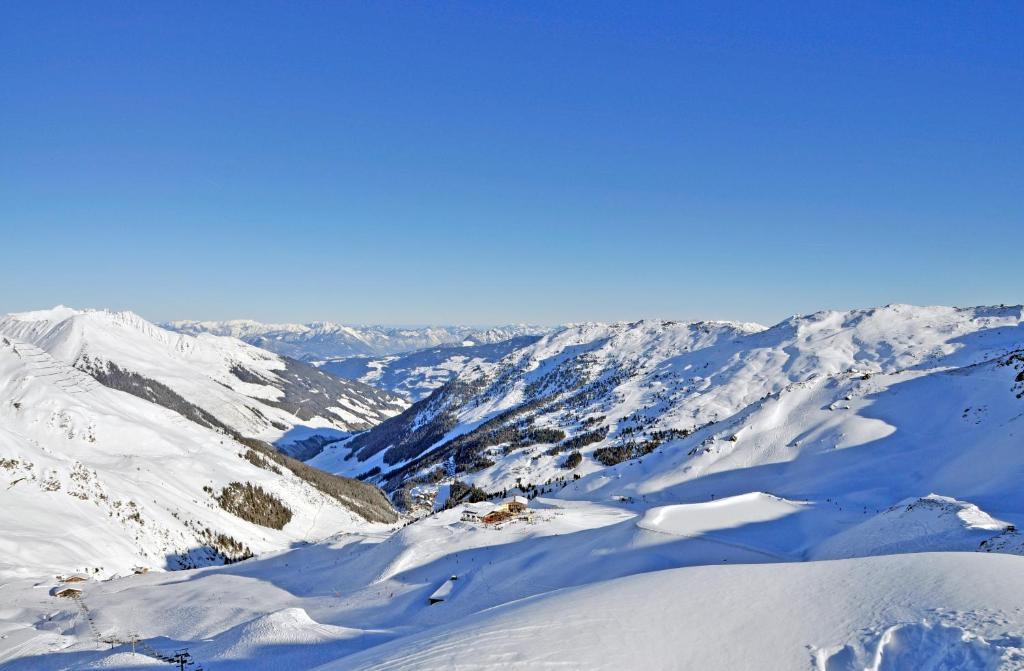 Brixnerhof Im Zillertal Hotel Schlitters Ngoại thất bức ảnh