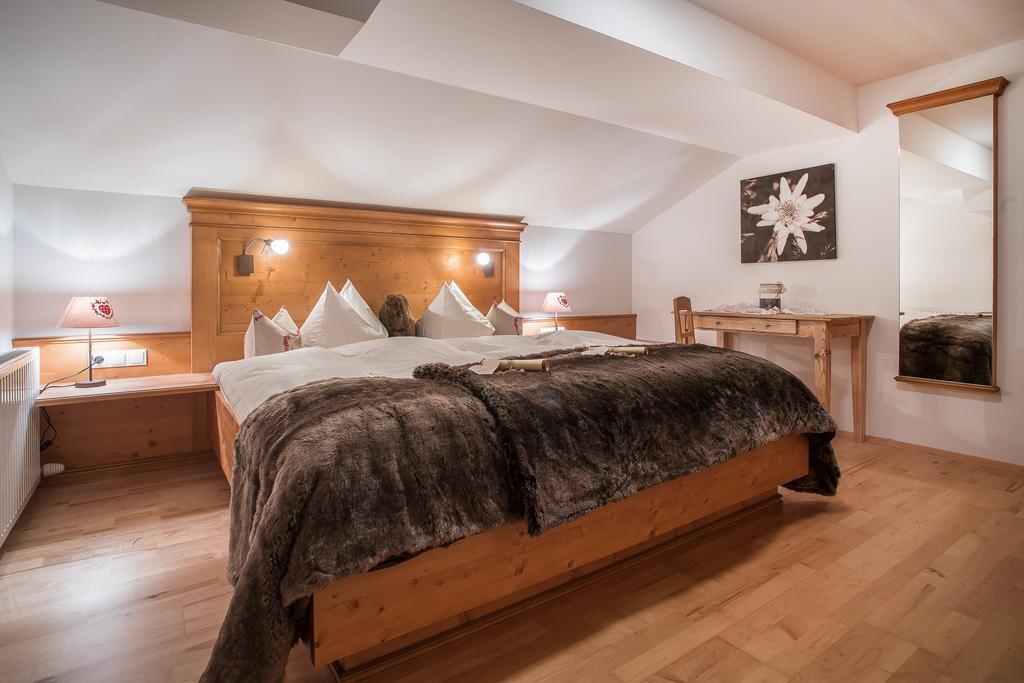 Brixnerhof Im Zillertal Hotel Schlitters Ngoại thất bức ảnh