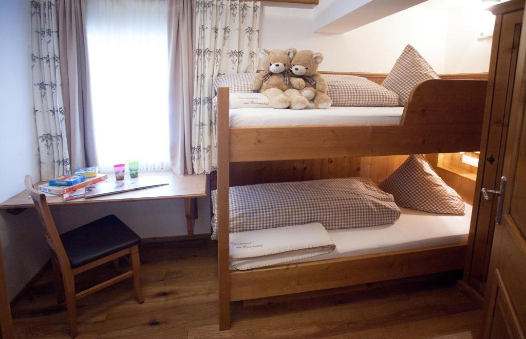 Brixnerhof Im Zillertal Hotel Schlitters Phòng bức ảnh